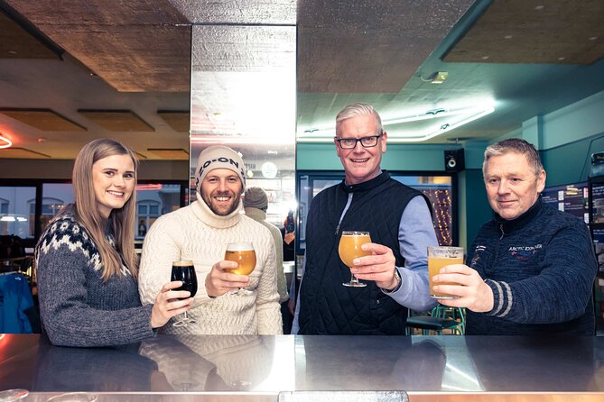 Reykjavik Beer & Booze Tour - Second stop: four Icelandic beers at Session Craft Bar