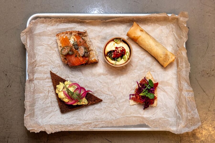 Reykjavik: Christmas Food Tour with Tastings and Drinks - Key points to know before booking