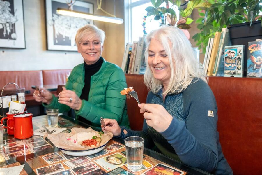 Reykjavik: Christmas Food Tour with Tastings and Drinks - The Little Christmas Store adds a small shopping stop