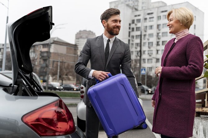 Reykjavik: Cruise Port Transfer to/from Keflavik Airport - Key points at a glance