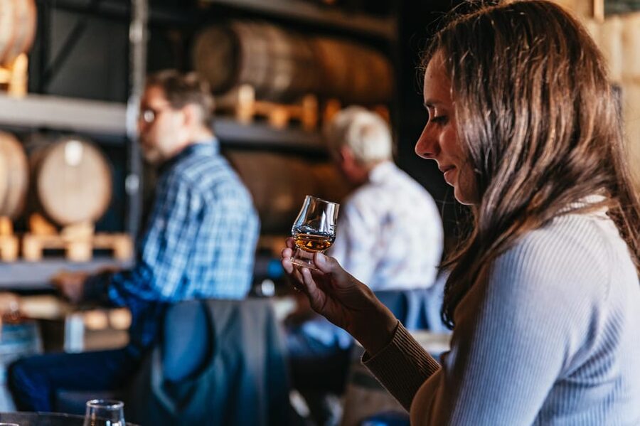 Reykjavik: Eimverk Distillery Guided Tour with Tasting - Learning the production process from barley to bottle