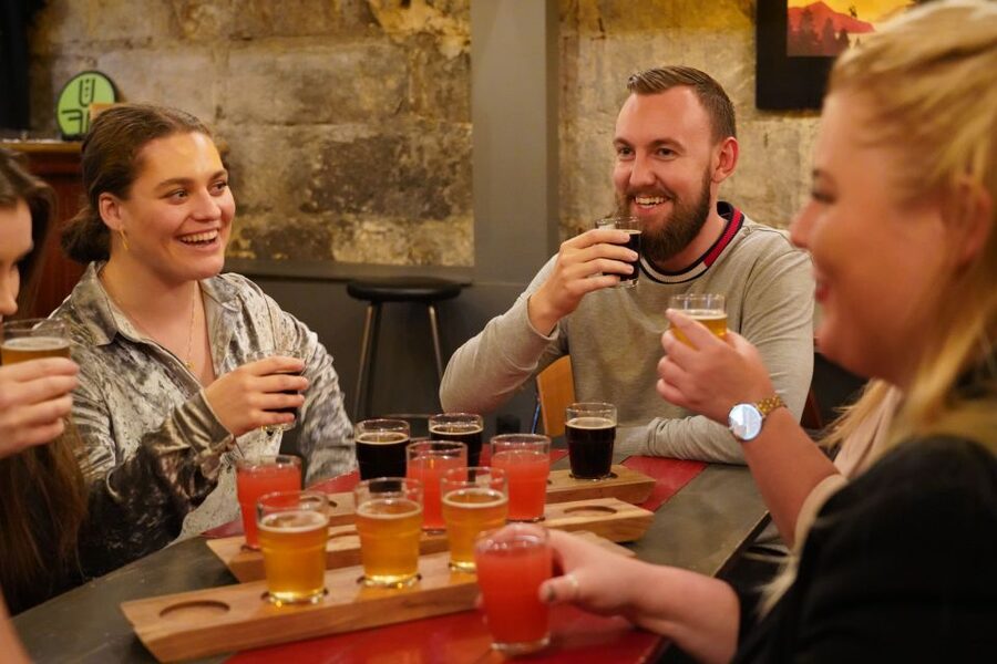 Reykjavik: Evening Icelandic Food and Drink Tour - Central Reykjavik after dark