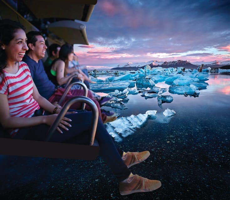 Reykjavik: FlyOver Iceland Entry Ticket - Food, shopping, and practical comforts