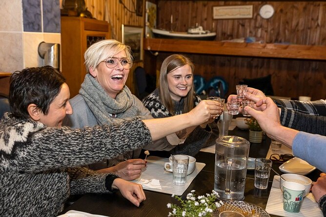 Reykjavik Food Lovers Tour - Icelandic Traditional Food - Kolaportið Market on weekend daytime tours