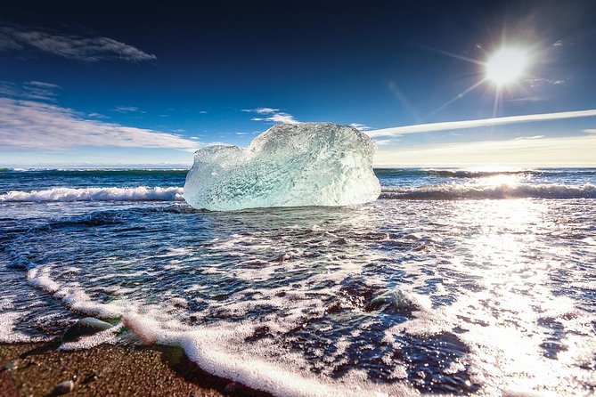Reykjavik: Glacier Lagoon Boat Ride & South Coast Full Day Tour - Diamond Beach: ice on black volcanic sand