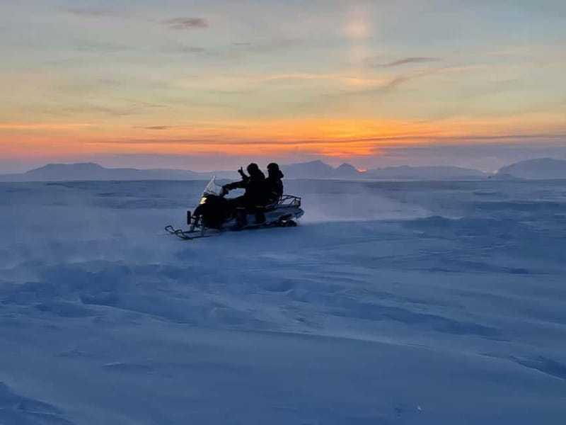 Reykjavík: Glacier Snowmobile and Hot Springs with Pickup - The super truck to Mountaineers Geldingafell Basecamp