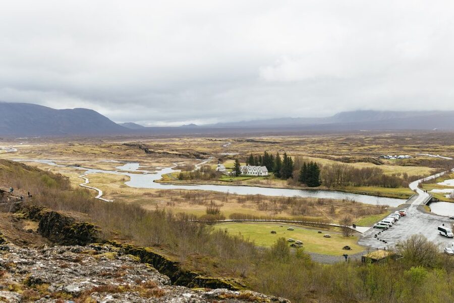 Reykjavik: Golden Circle, Crater & Blue Lagoon Minibus Tour - Geysir and Strokkur: reliable geothermal drama