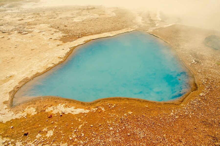 Reykjavík: Golden Circle Minibus Tour & Blue Lagoon Transfer - What this 11-hour Iceland day really involves