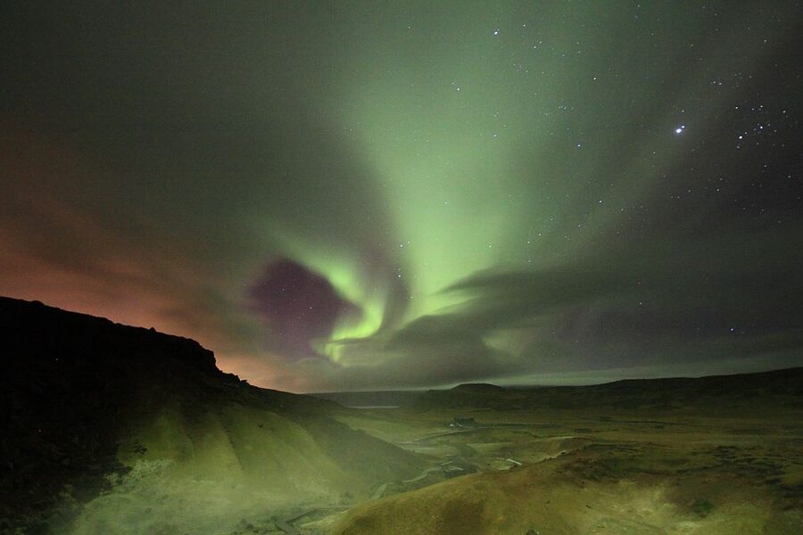 Reykjavik: Golden Circle & Northern Lights 4x4 Tour - Is the Golden Circle and Northern Lights 4x4 Tour worth booking?