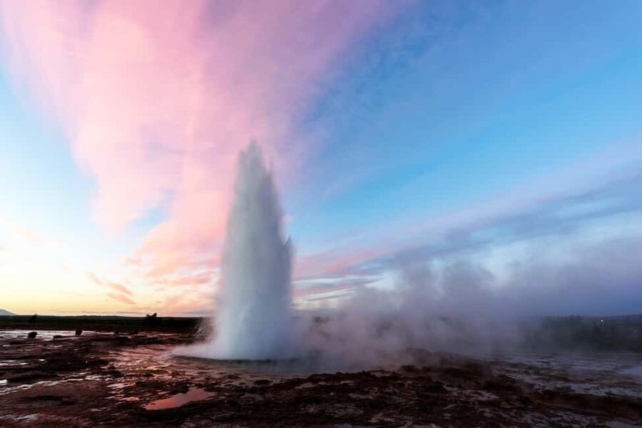 Reykjavík: Golden Circle, Secret Lagoon, & Friðheimar Tour - A packed day with a warm finish