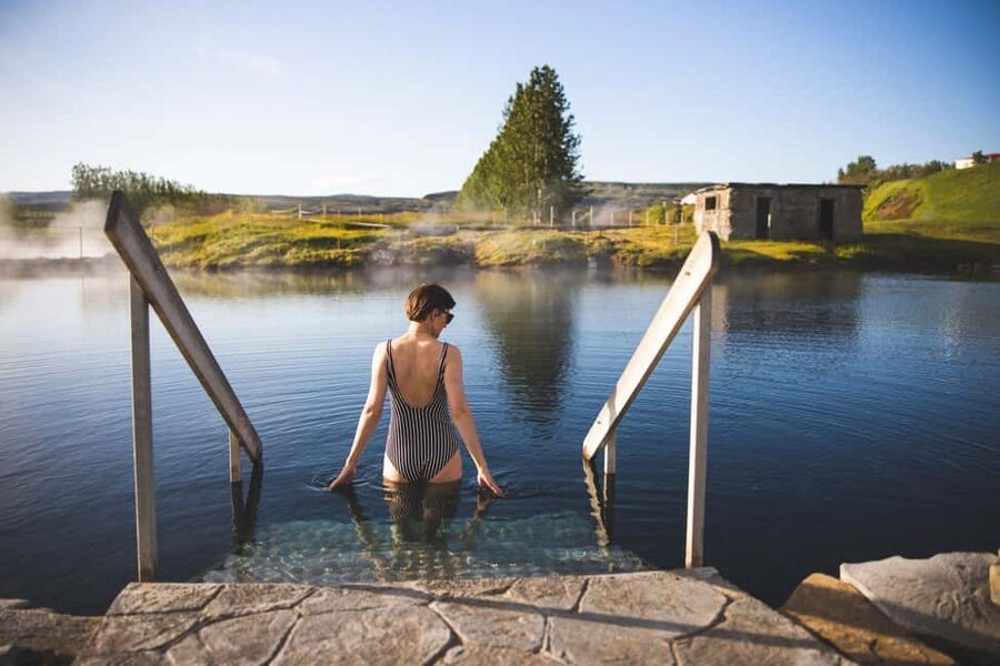 Reykjavík: Golden Circle, Secret Lagoon, & Friðheimar Tour - Gullfoss and the force of Hvítá
