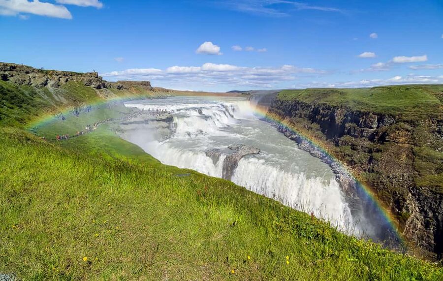 Reykjavik: Golden Circle Tour and Sky Lagoon Entry Ticket - Gullfoss, the waterfall worth the cold fingers