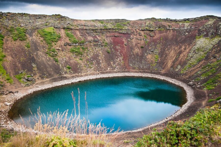 Reykjavík: Golden Circle Tour & Perlan Museum Tour - Árora gives you a weather-proof Northern Lights experience