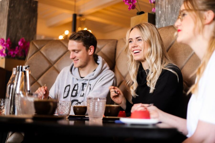 Reykjavik: Guided Foodie Walking Tour with 6 Tastings - Why food is such a useful way to meet Reykjavik