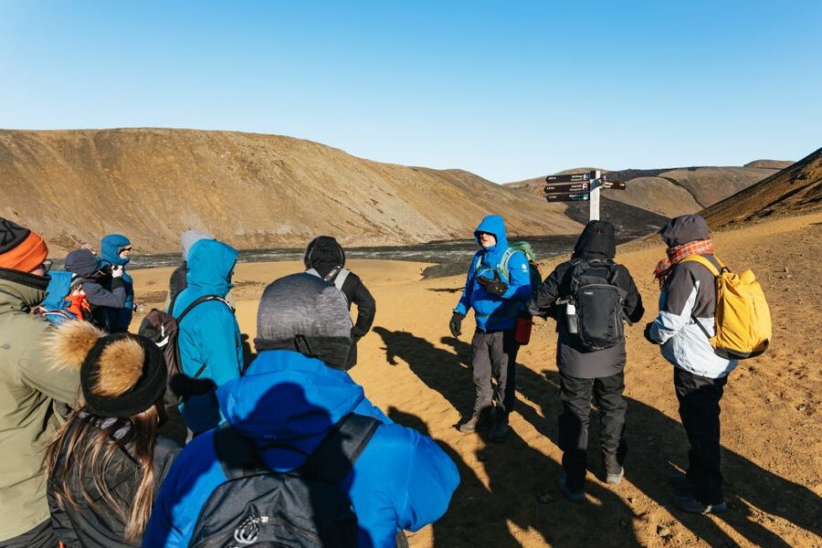 Reykjavik: Guided Tour to Volcano and Reykjanes Geopark - FAQ