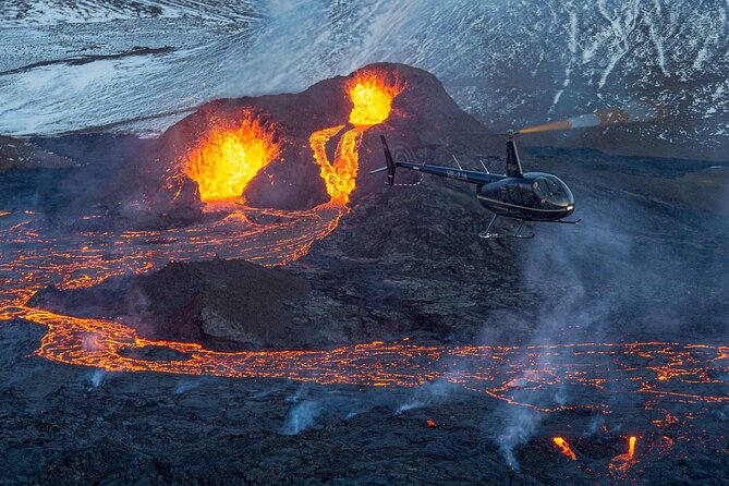 Reykjavik Helicopter Private Tour of Volcanoes - Reykjanes cliffs, seabirds, and the Atlantic