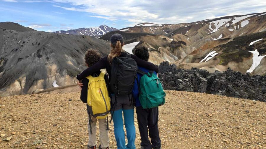 Reykjavík/Hella: Landmannalaugar Highlands Full-Day Trip - Food, comfort, and what to bring