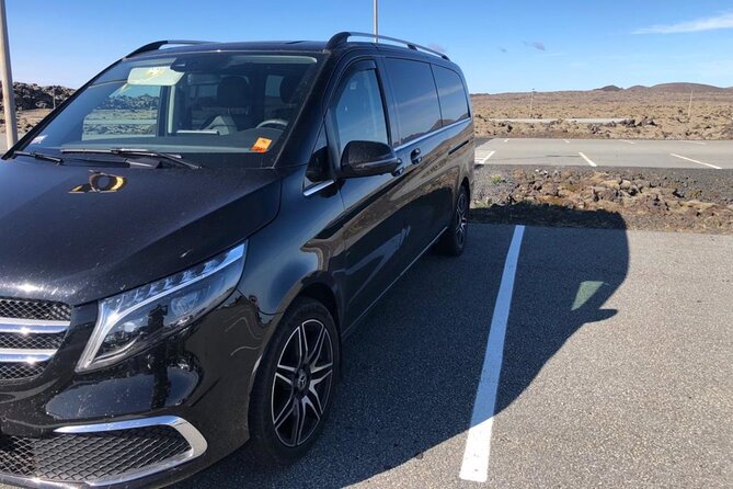 Reykjavik Iceland: Private Transfer to/from Keflavik Airport KEF - What happens when you arrive at KEF