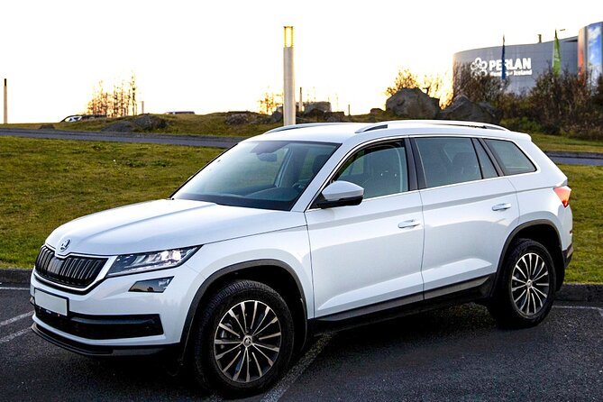 Reykjavik International Airport Private Arrival Transfer - The 60-minute rule deserves serious attention