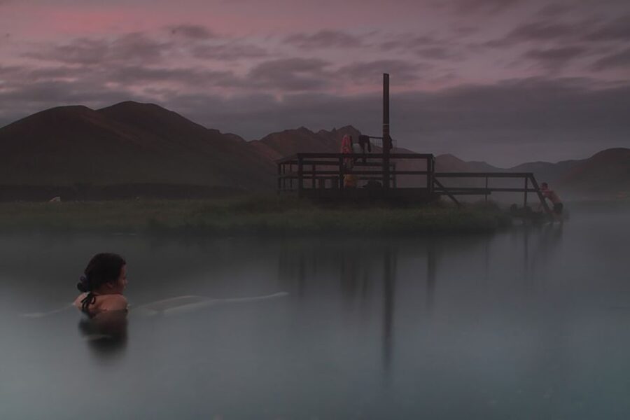 Reykjavik: Landmannalaugar Super-Jeep Tour - Þjórsárdalur and the two-tiered Hjálparfoss