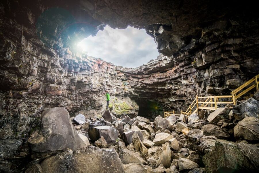Reykjavik: Lava Cave, Hot Springs, and Waterfalls Tour - Hraunfossar and Barnafoss, the visual highlight above ground