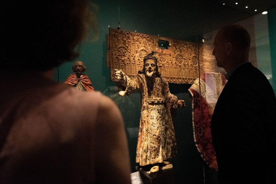 Reykjavík: National Museum of Iceland Entry Ticket - Audio guide, labels, and the pace of the visit