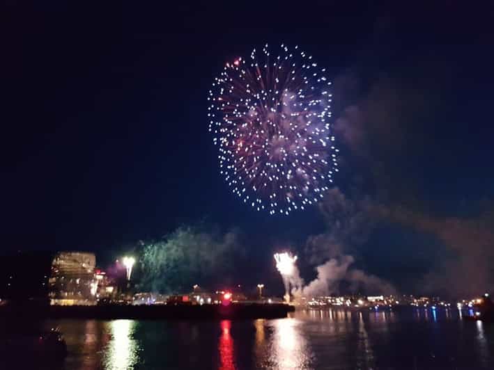 Reykjavík: New Year's Eve Northern Lights Yacht Cruise - Why New Year’s Eve at sea feels different in Reykjavík