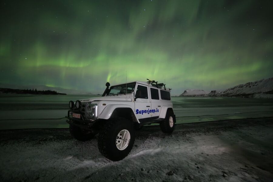 Reykjavik: Northern Lights Experience by Superjeep - Leaving Reykjavik After Dark