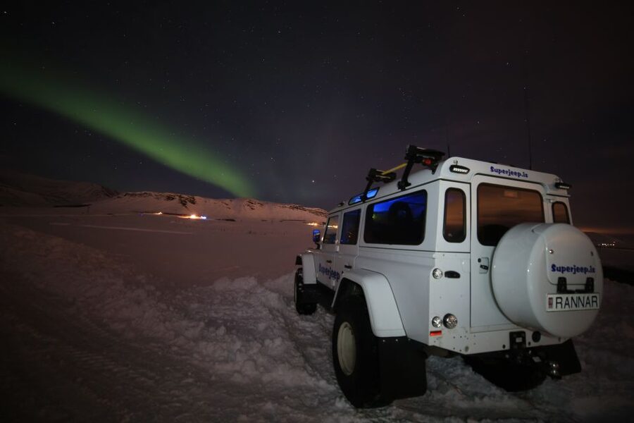 Reykjavik: Northern Lights Experience by Superjeep - What the Superjeep Adds