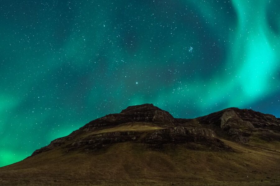 Reykjavik: Northern Lights Group Tour with Photos - Who will enjoy this tour most?