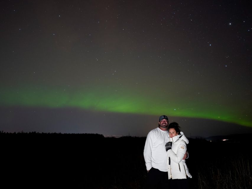Reykjavik: Northern Lights Tour w/Pro Photos - Small Group - How the Northern Lights photography works