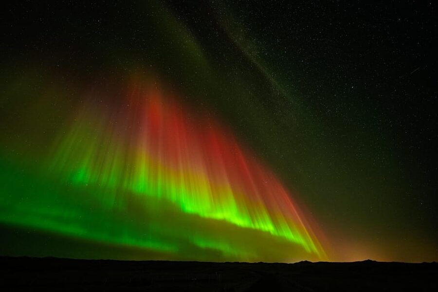 Reykjavik: Northern Lights Tour with Private Photographer - Who should book this experience?