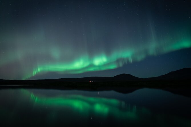 Reykjavik Northern Lights Tour with Professional Photographer - Who should book this private night out