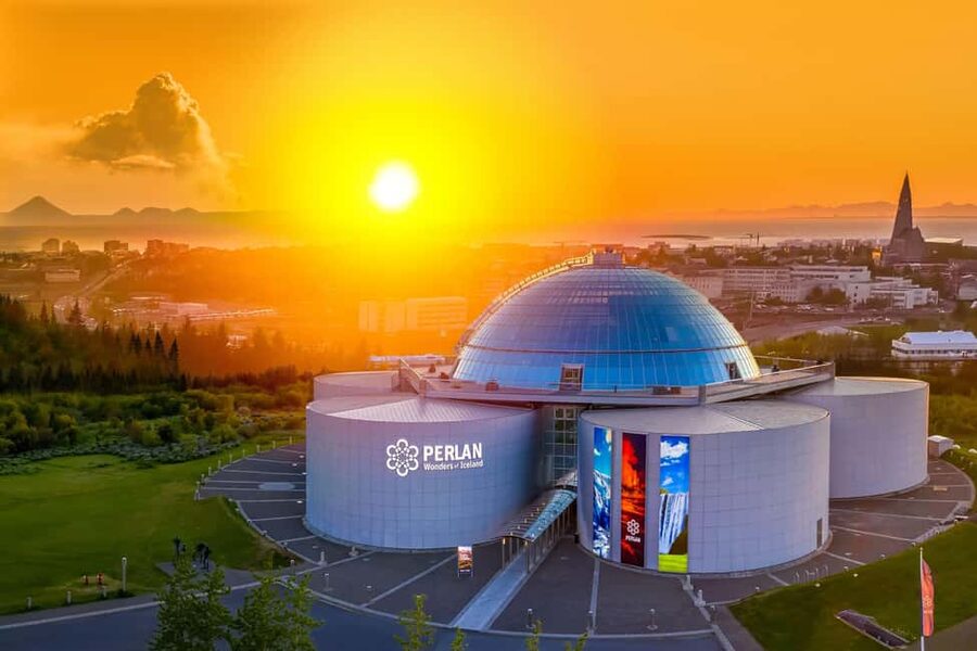 Reykjavik: Perlan Museum Wonders of Iceland Entrance Ticket - Key points at a glance