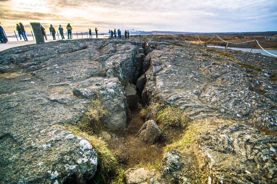 Reykjavik: Private Golden Circle and South Coast Tour - Nesjavallaleid and Thingvellir set the scene