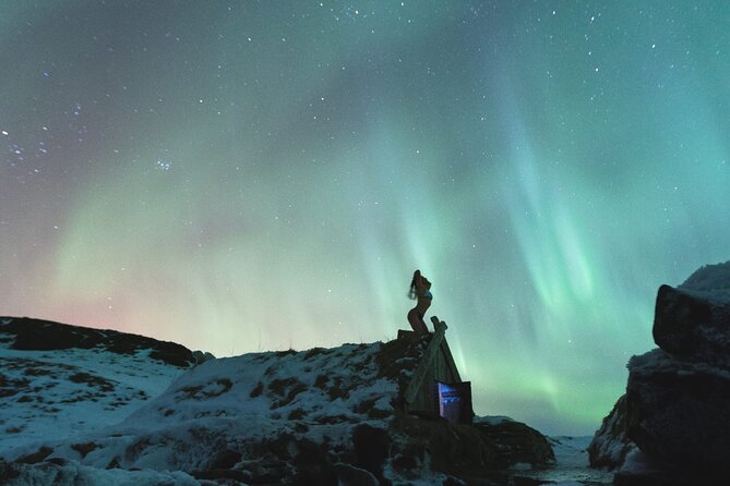 Reykjavik Private Northern Lights Tour with Pro Photographer - Izabela, Devidias, and the value of a private guide