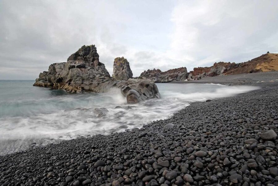 Reykjavik: Private Snaefellsnes and Kirkjufell Jeep Tour - Lunch and comfort stops are built into a full 12-hour day