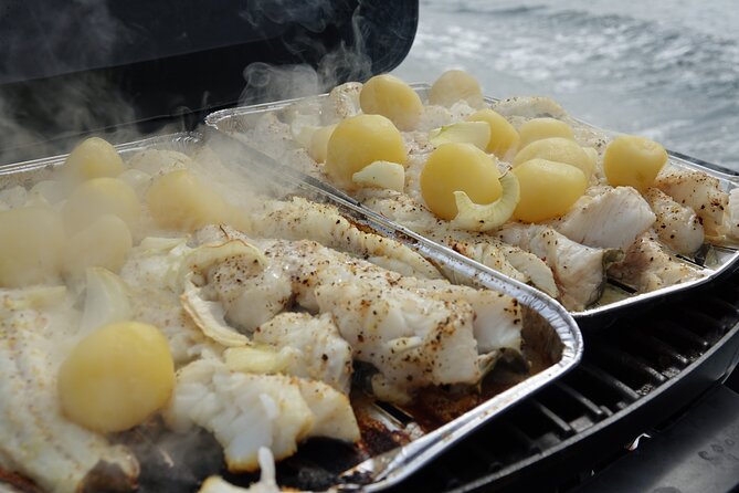 Reykjavik's Finest Catch: Guided Sea Angling Tour for All Levels - A friendly boat for families and mixed skill levels