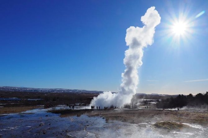 Reykjavik Shore Excursion: The Golden Circle Full Day Tour - Geysir and Strokkur: a reliable burst of water