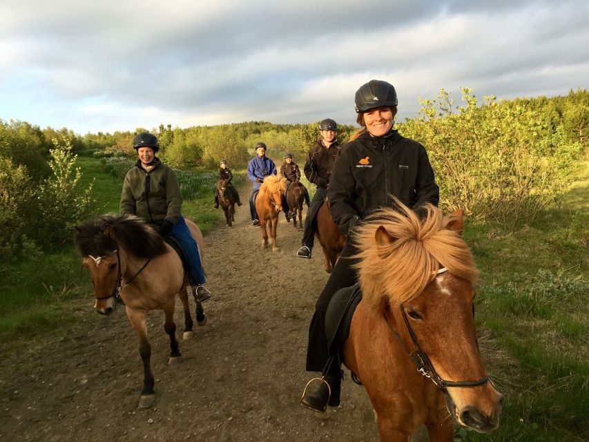 Reykjavik: Small-Group Horse Volcano Riding Tour with Pickup - Trying the smooth Icelandic tölt
