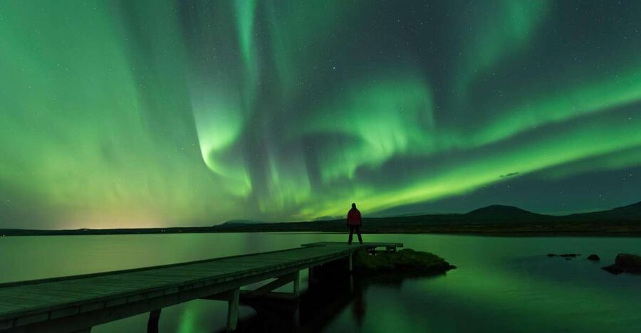 Reykjavik: Small Group Northern Lights Tour - What the three-hour outing is really like