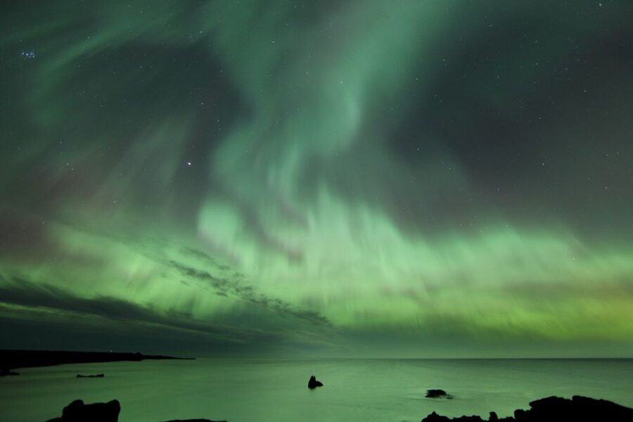 Reykjavik: Small Group Northern Lights Tour - When to book, and what to wear