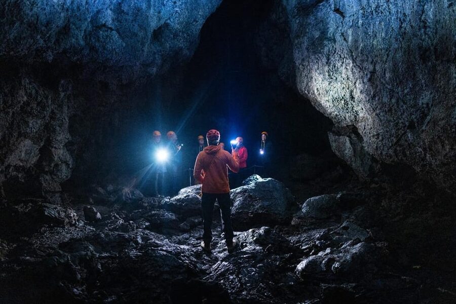 Reykjavik: Snæfellsnes Day Trip with Vatnshellir Lava Cave - Going Underground at Vatnshellir Lava Cave