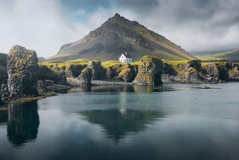 Reykjavik: Snæfellsnes & Mt. Kirkjufell Small Group Tour - Ytri Tunga and the first coastal views