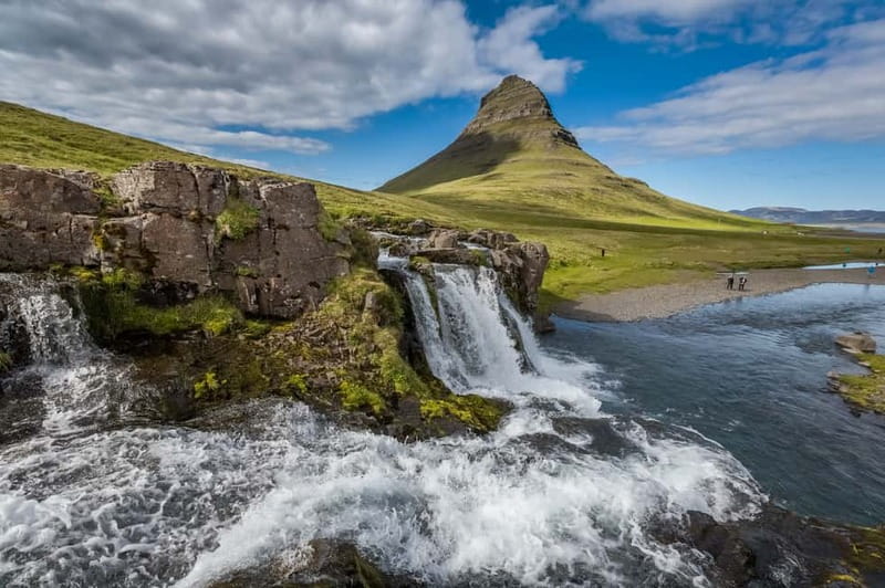 Reykjavik: Snæfellsnes & Mt. Kirkjufell Small Group Tour - Leaving Reykjavik and breaking at Borgarnes
