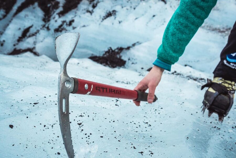 Reykjavík: Sólheimajökull Glacier Hike & Ice Climbing Intro - Three and a half hours on the glacier