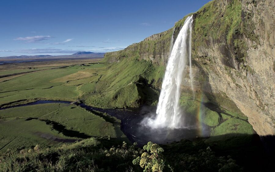 Reykjavik: South Coast Adventure Tour - Reynisfjara and the basalt sea stacks