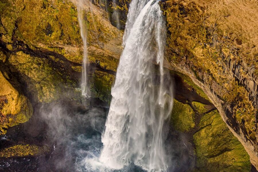 Reykjavik: South Coast, Diamond Beach, and Jökulsárlón Tour - Is $194 good value?