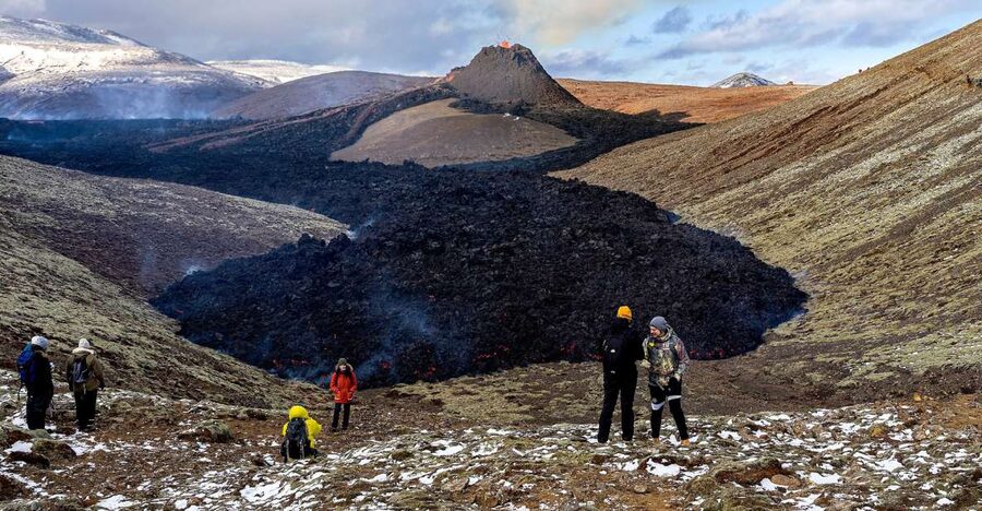 Reykjavík: Volcano Hike, Visit Grindavík and Blue Lagoon - Key points at a glance