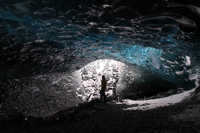 Sapphire Ice Cave Tour from Jökulsárlón - Extra Small Group - What the price includes, and what it does not